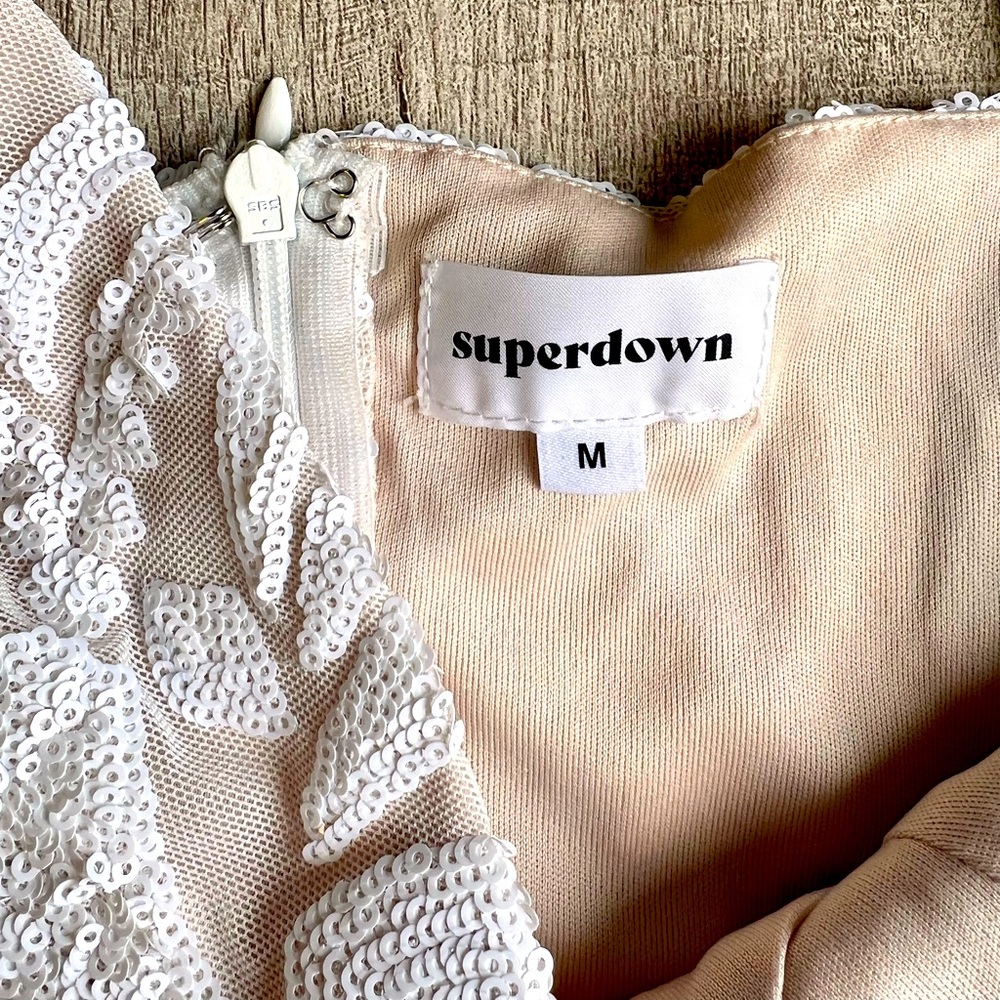 Tiff Mini Dress in White
superdown
